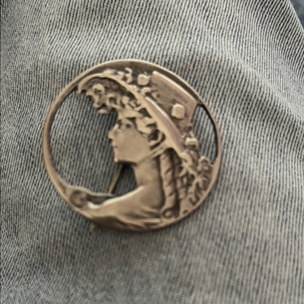 Elegant Silver Brooch
